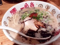 「元祖赤丸新味（中）」@博多一風堂 大名本店の写真