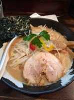 「白味噌とんこつ（濃厚 大盛り）」@北海豚骨麺屋 銀鈴の写真