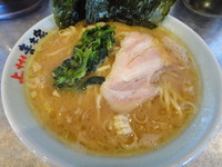 「らーめん・油多め」@横浜らーめん青木家の写真