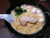 「塩豚骨ラーメン」@横浜家系らーめん 魂心家 藤沢店の写真