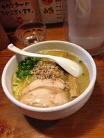 「白鶏らーめん（700円）」@鶏の穴の写真