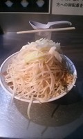 「らーめん  野菜マシ  にんにく」@ラーメン大 下高井戸店の写真