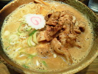 「濃厚金沢味噌肉盛そば」@金澤濃厚中華そば 神仙 池袋店の写真