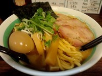 「特らぁめん1050円」@自家製麺 麺屋 利八の写真