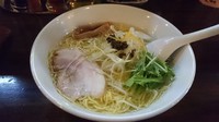 「白醤油らーめん」@東京醤油ラーメン 味。の写真