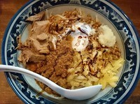 「【控え選手3軍】カレー納豆まぜそば ￥880」@ラーメンアキラの写真