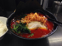 「地獄ラーメン（中盛り）4辛769円＋102円＋46円」@ラーメン銀家 戸塚店の写真