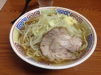 「ラーメン 麺少なめ、豚一枚」@ラーメン二郎 亀戸店の写真