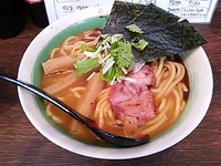 「らぁめん」@自家製麺 麺屋 利八の写真