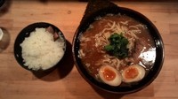 「玉子ラーメン＋ライス大　２日目」@渋谷らーめん友喜の写真