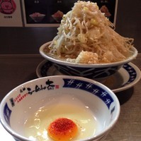 「塩らーめん（￥680）＋生玉子（￥50）」@らーめん大 蒲田店の写真