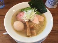 「味玉梅塩らーめん」@Trigo(トリーゴ)の写真