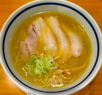 「白醤油らーめん」@拳玉の写真