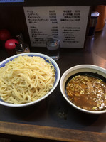 「つけ麺850円（中盛り650gプラス100円）」@中華そば べんてんの写真