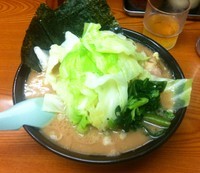 「チャーシューめん 880円+キャベツ 150円」@らーめん家 せんだい 横浜橋店の写真