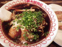 「浅草ブラック」@支那そば きび 桃太郎外伝の写真