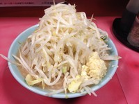 「小ラーメン(ヤサイマシマシニンニク)」@ラーメン二郎 歌舞伎町店の写真