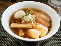 「特製鶏そば」@らぁ麺 やまぐちの写真