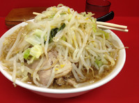 「豚小ラーメン 油抜き  ニンニク野菜」@ラーメン二郎 茨城守谷店の写真