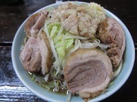 「ラーメン小豚（８４０円）」@ラーメンかじろうの写真