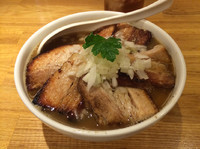 「煮干しラーメン チャーシューTPG」@煮干し中華そば三四郎の写真