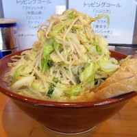 「麺マシ 禁断の果実 750円（酸っぱマシマシ） + 豚マシ」@豚星。の写真