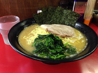「らーめん（大）850円」@横浜家系  一二三家の写真