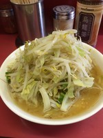「少なめラーメン」@ラーメン二郎 ひばりヶ丘駅前店の写真