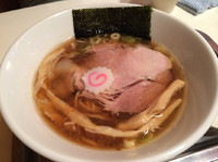 「中華そば 生醤油  700円  クーポンで味玉」@麺屋 浦島太郎の写真