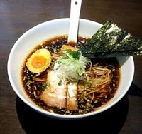 「中華そば 純鶏出汁醤油　@750円」@札幌 凡の風の写真