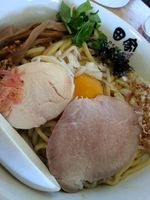 「【春季限定】濃厚うに醤油のあえそば￥850＋大盛り￥100」@中華そば 田家 本店の写真