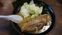 「豚骨醤油らめん(中盛)」@らあめん 寸八 総本店の写真