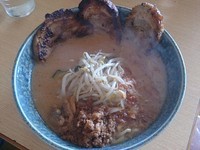 「房州味噌漬け炙りﾁｬｰｼｭｰ麺」@蔵出し房州味噌麺屋馬琴の写真