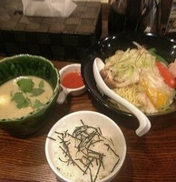 「グリーンカレーつけそば(限定)」@焙煎汐蕎麦処 金字塔の写真