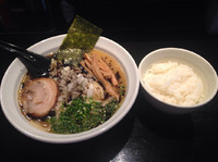 「黒塩ラーメン790円」@麺屋しゅうの写真
