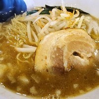 「濃旨煮干し醤油　750円」@麺処まるわの写真