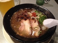 「黒龍らーめん（ハリガネ）」@龍吟軒 上北沢店の写真