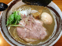 「醤油らーめん 味玉トッピング」@いのうえの写真