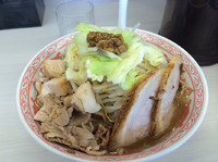 「肉そばふじ麺(こってり、野菜増し)  クーポンで600円」@麺絆景勝軒 伊勢崎日乃出町店の写真