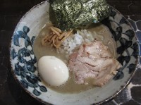 「限定　手もみ煮干白湯（８２０円）」@特級鶏蕎麦 龍介の写真