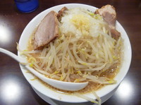 「みちる麺（サービスほぐし豚）　７００円」@ガツ盛リラーメン みちる屋 松戸店の写真
