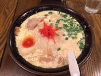 「マヨ豚骨ラーメン」@麺みの作 本店の写真