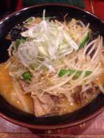 「オロチョン+大盛り」@北海道らーめん ひむろ 綾瀬店の写真