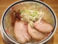 「中華そば+韓国風明太子ごはん（700+300円）」@田中そば店 秋葉原店の写真