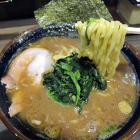 「ラーメン 720円」@神田ラーメン わいず 神田本店の写真