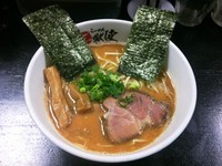 「うさぎラーメン　1000円」@らーめん三獣使の写真