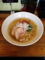 「【2周年限定】薩摩軍鶏塩そば」@塩つけ麺 灯花の写真