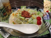 「冷やしちゃんぽん」@リンガーハット 京急鶴見店の写真