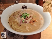 「無垢ツヴァイテラーメン」@無垢ツヴァイテの写真