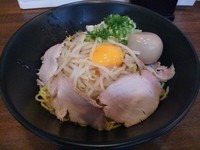 「【限定】油そば　（大盛り）　＋味玉：サービス券」@ラーメン なんまつの写真